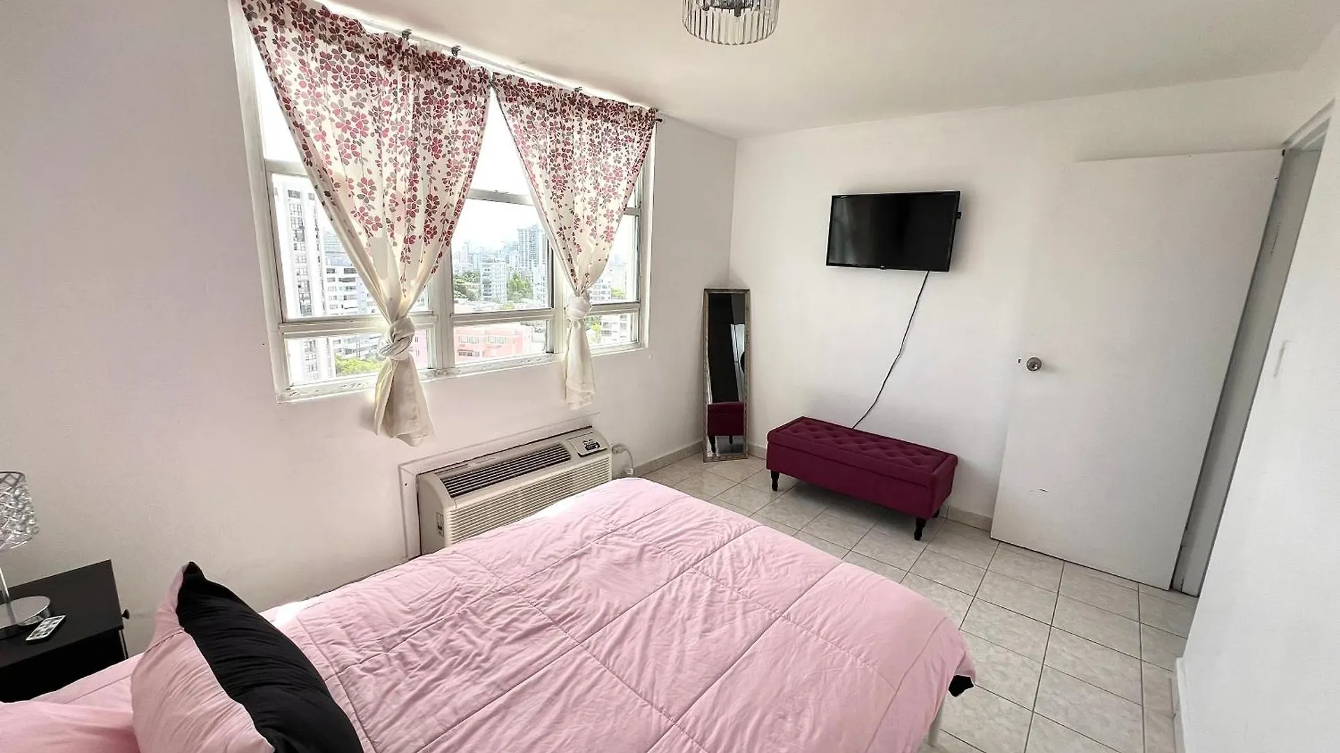 High Rise Ocean View 1Br W/Garage Parking Apartment San Juan